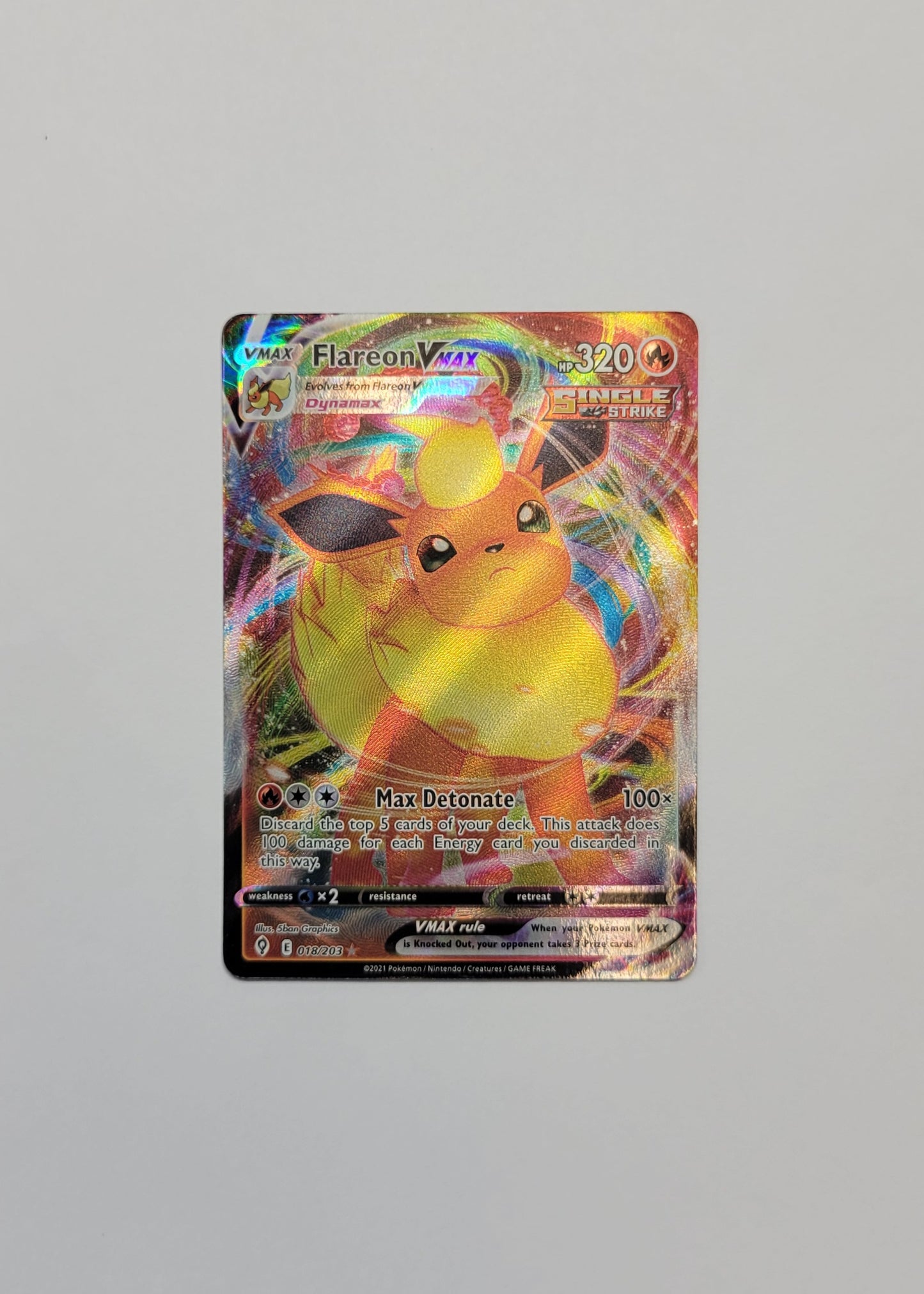 Flareon VMAX 018/203 - Evolving Skies
