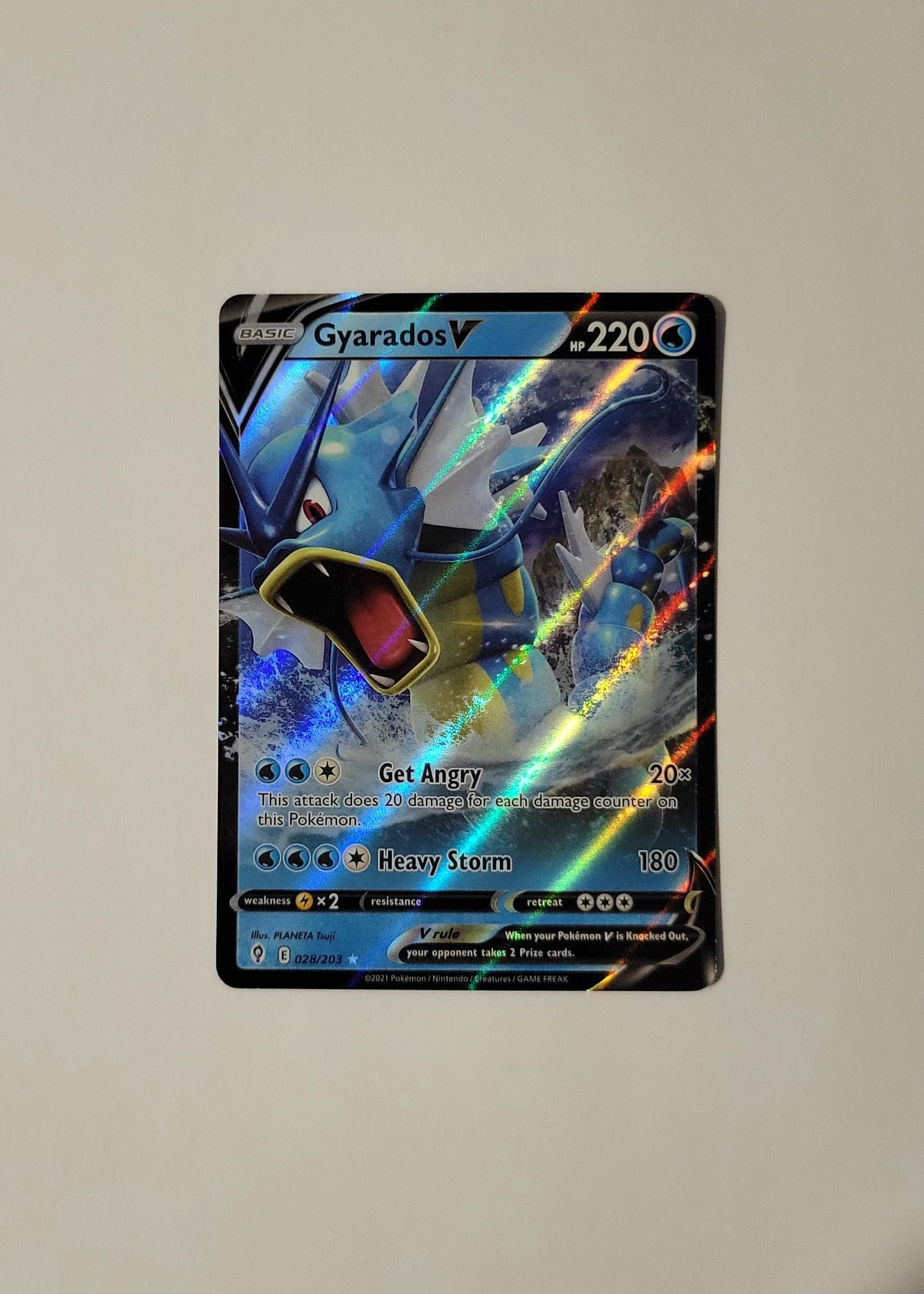 Gyarados V 028/203 - Evolving Skies