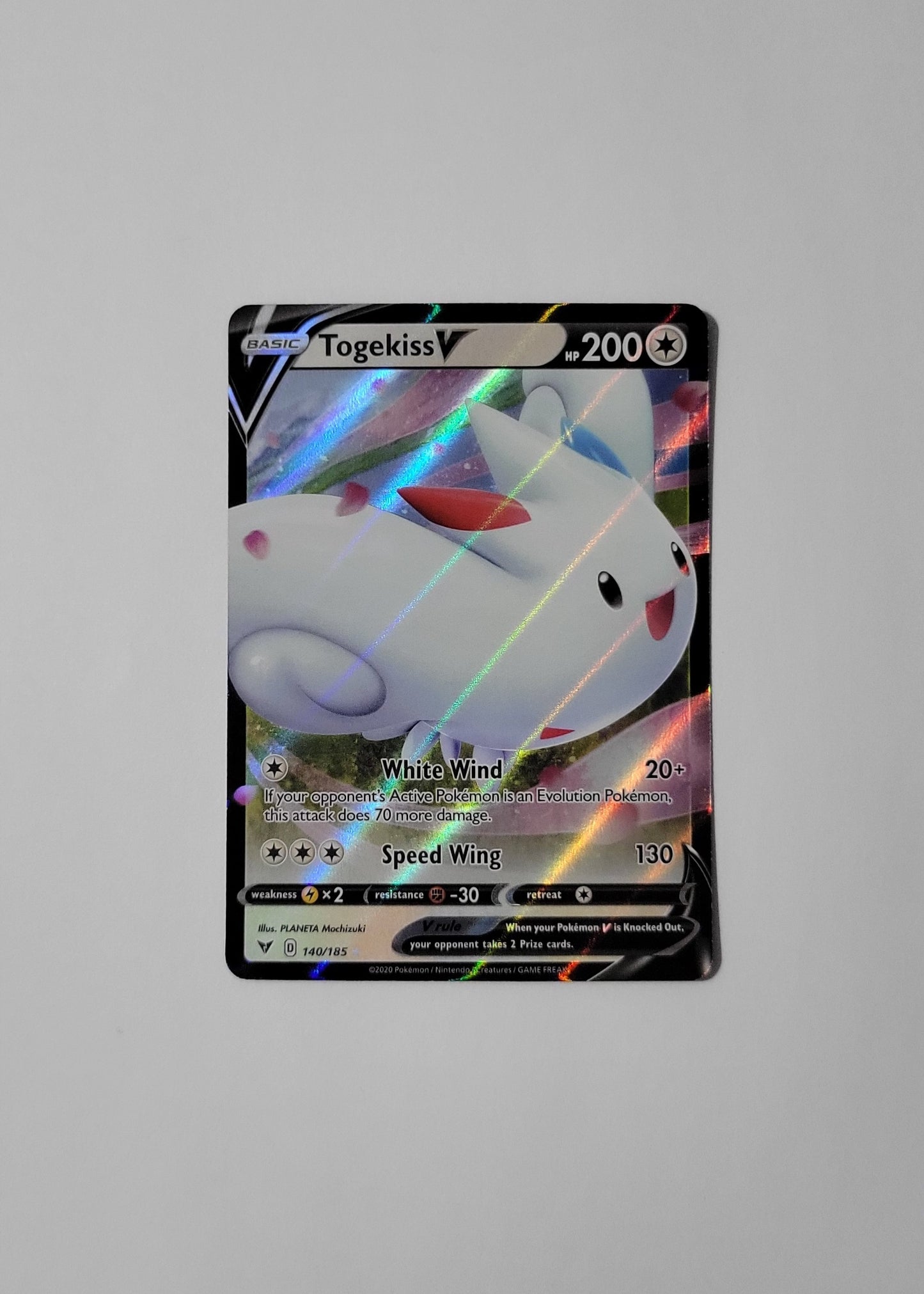 Togekiss V 140/185 - Vivid Voltage