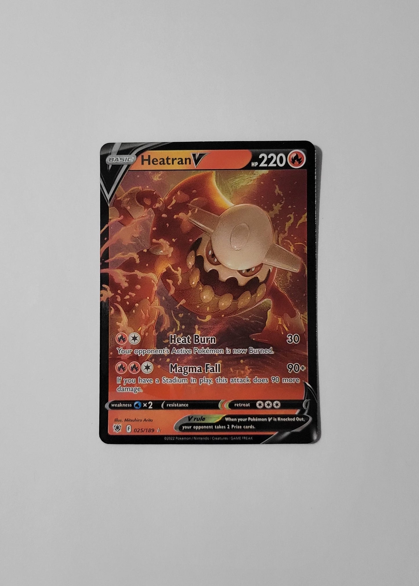 Heatran V 025/189 - Astral Radiance