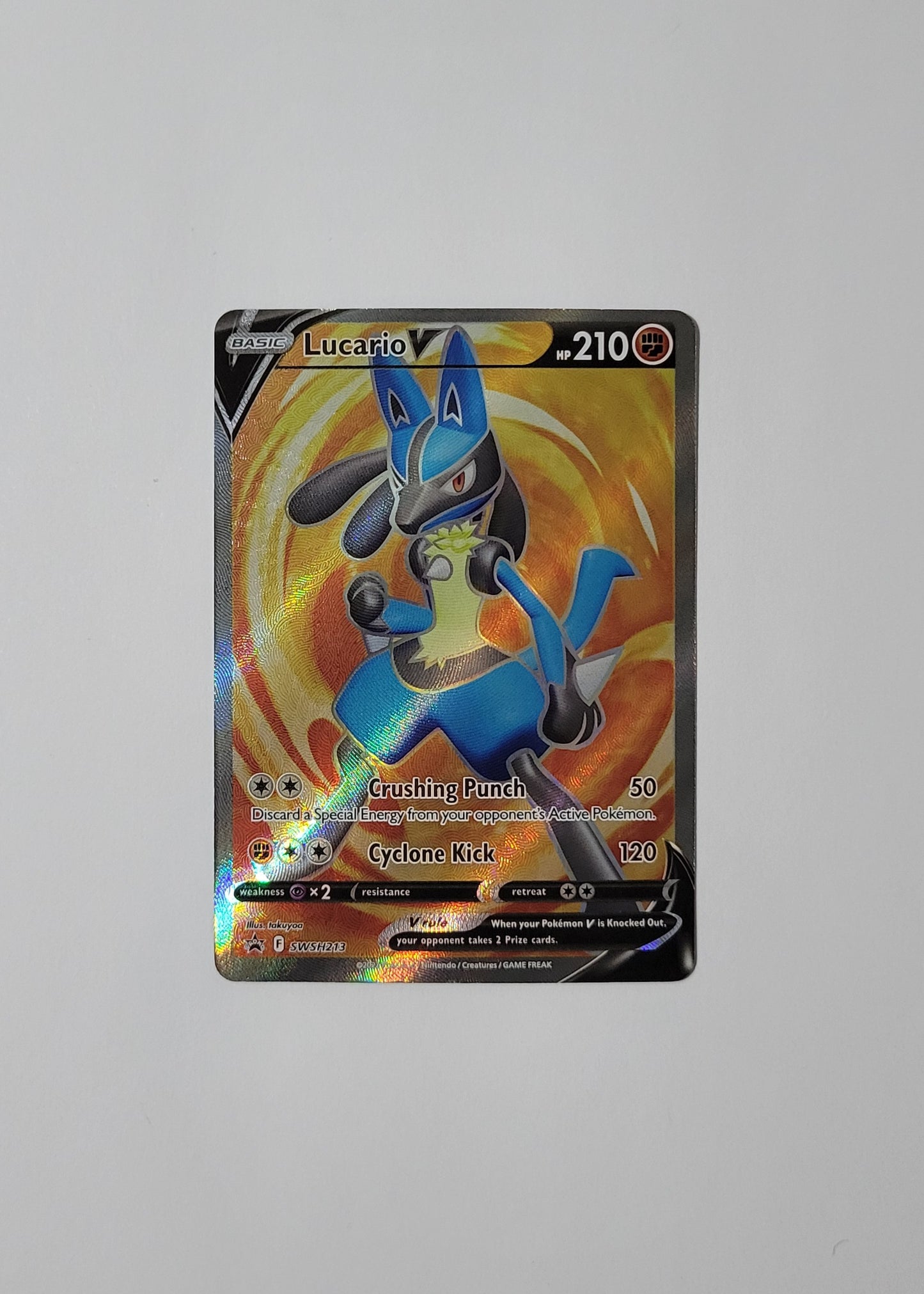 Lucario V SWSH213 - Black Star Promo