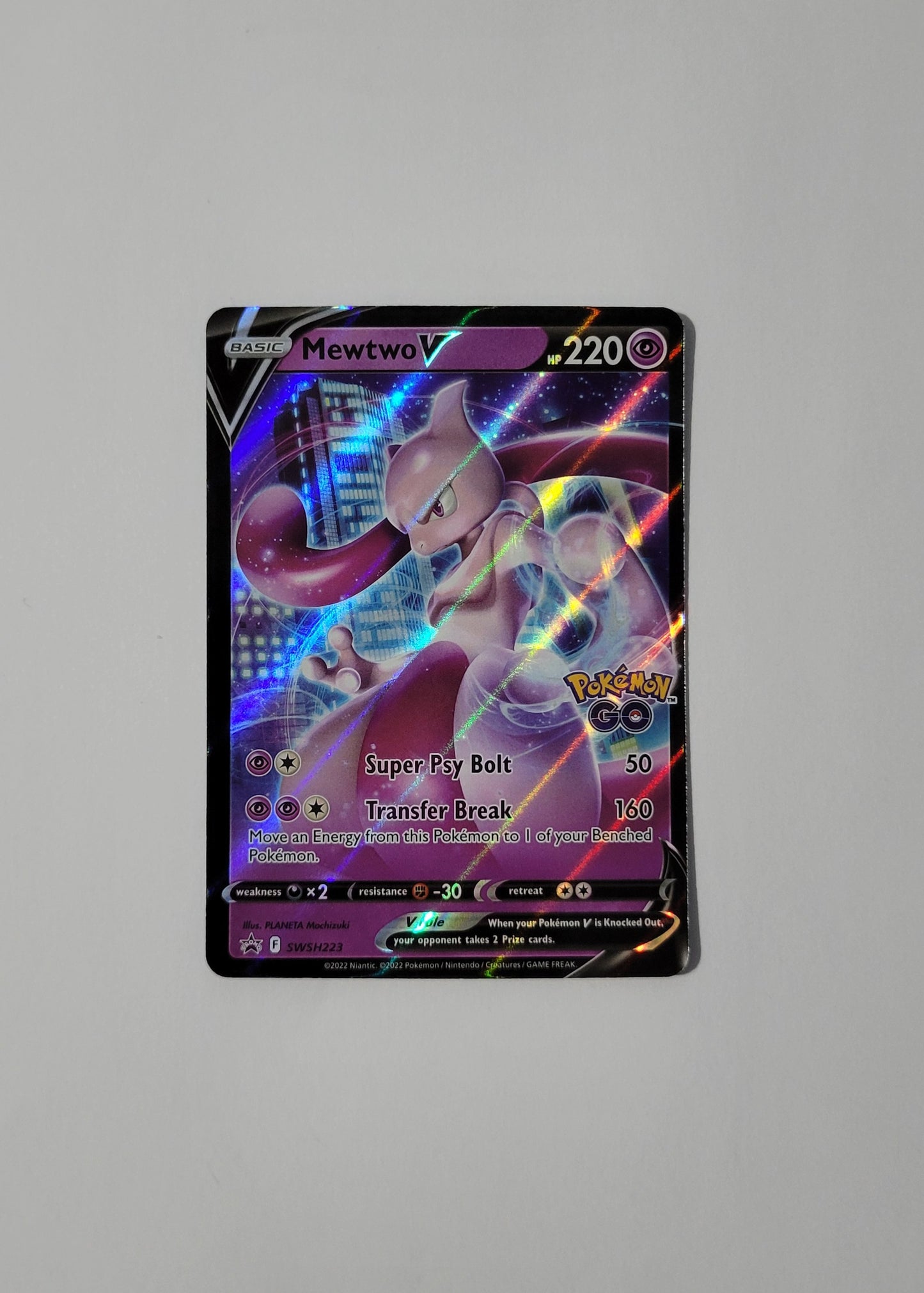 Mewtwo V SWSH223 - Black Star Promo