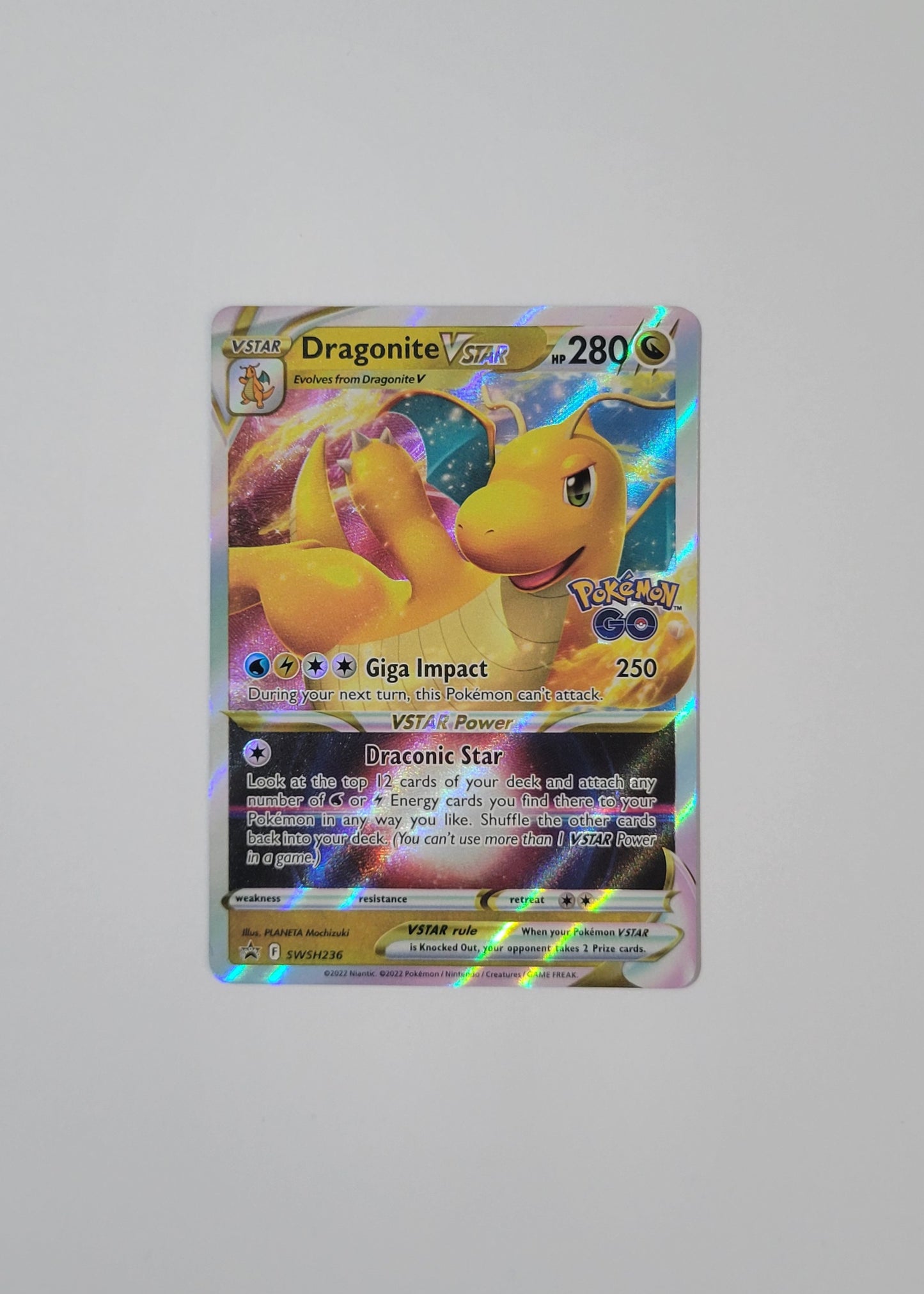 Dragonite VSTAR SWSH236 - Black Star Promo