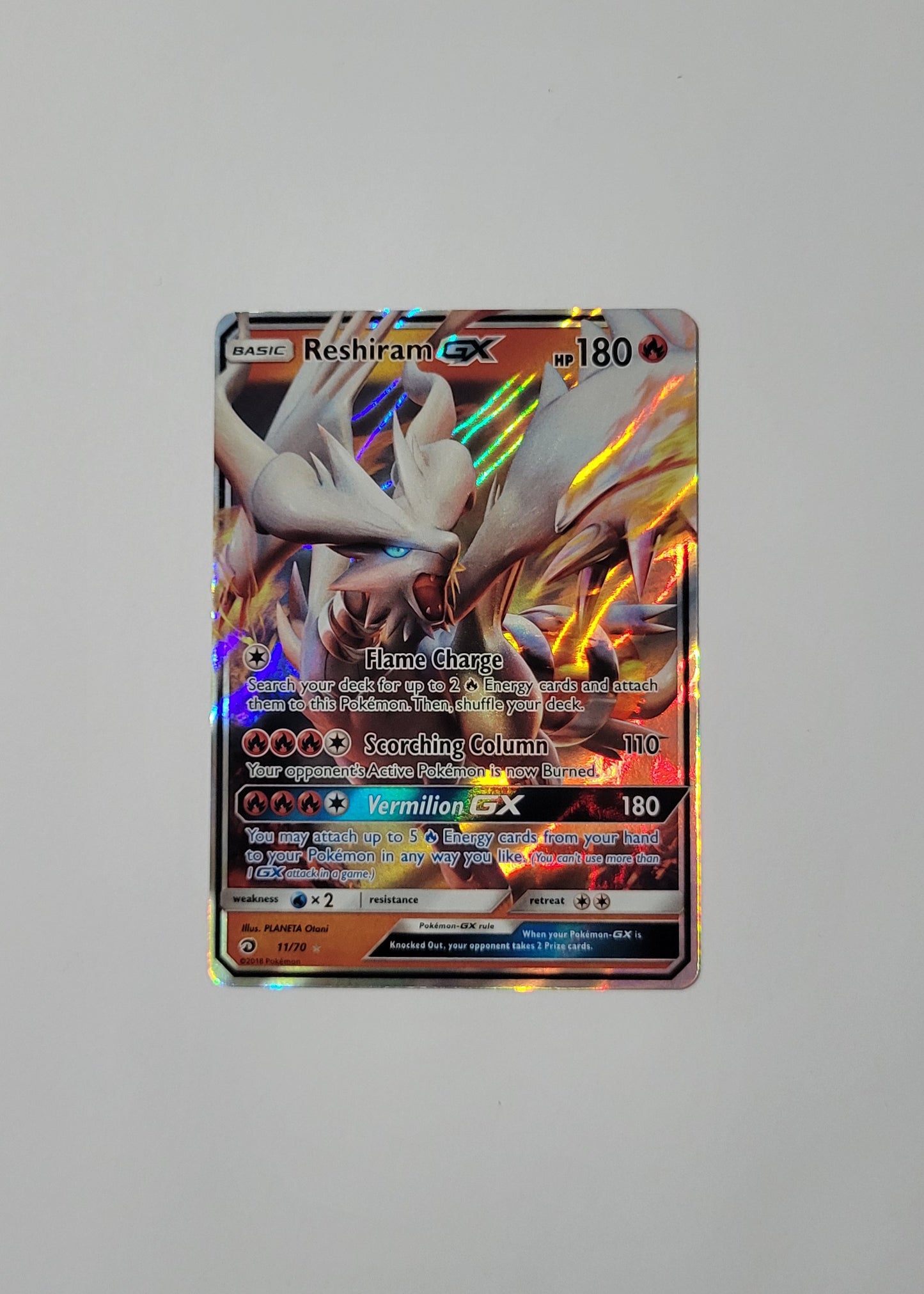 Reshiram GX 11/70 - Dragon Majesty