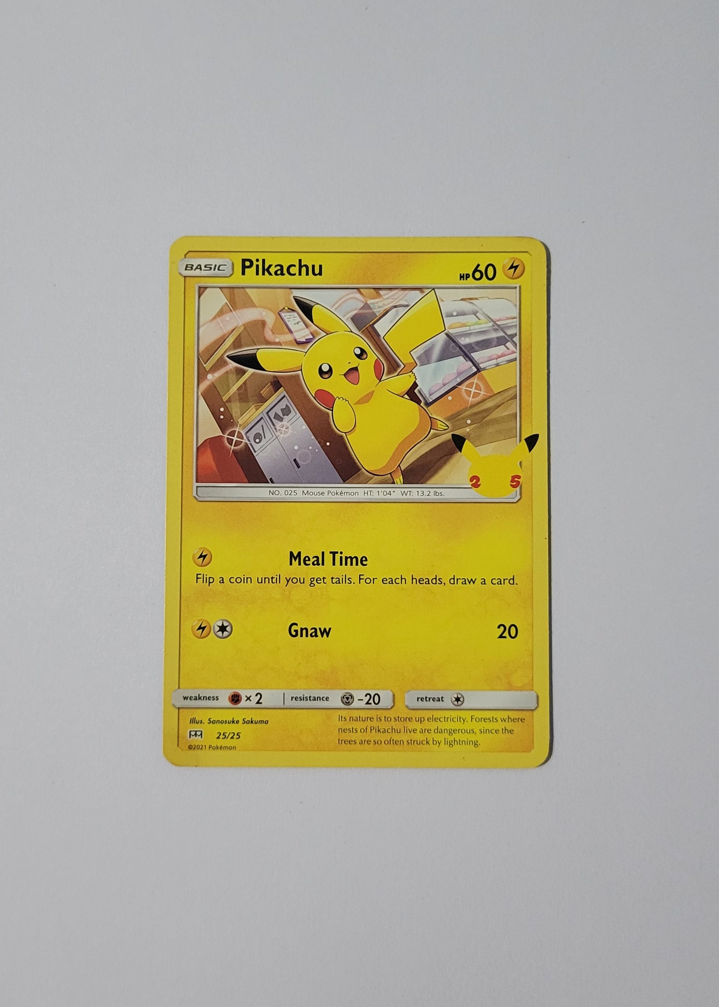 Pikachu 25/25 - McDonald's Promo 2021