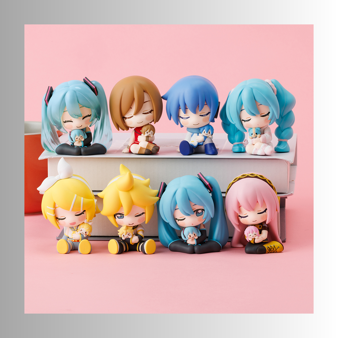 (Pre-Order) Takara Tomy: Vocaloid - PeriHapi! Lil' Sleepers Hug Hatsune Miku & Piapro Characters (Box of 8)