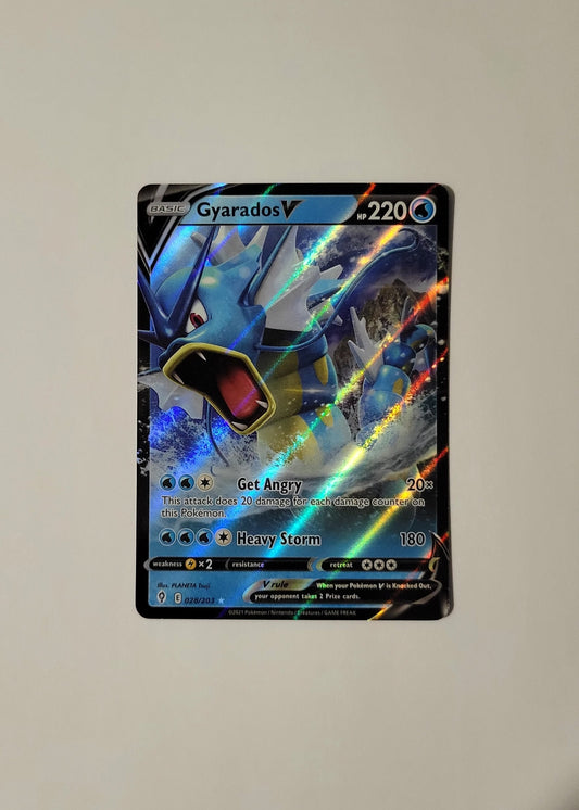Gyarados V 028/203 - Evolving Skies