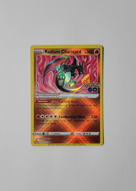 Radiant Charizard 011/078 - Pokémon Go