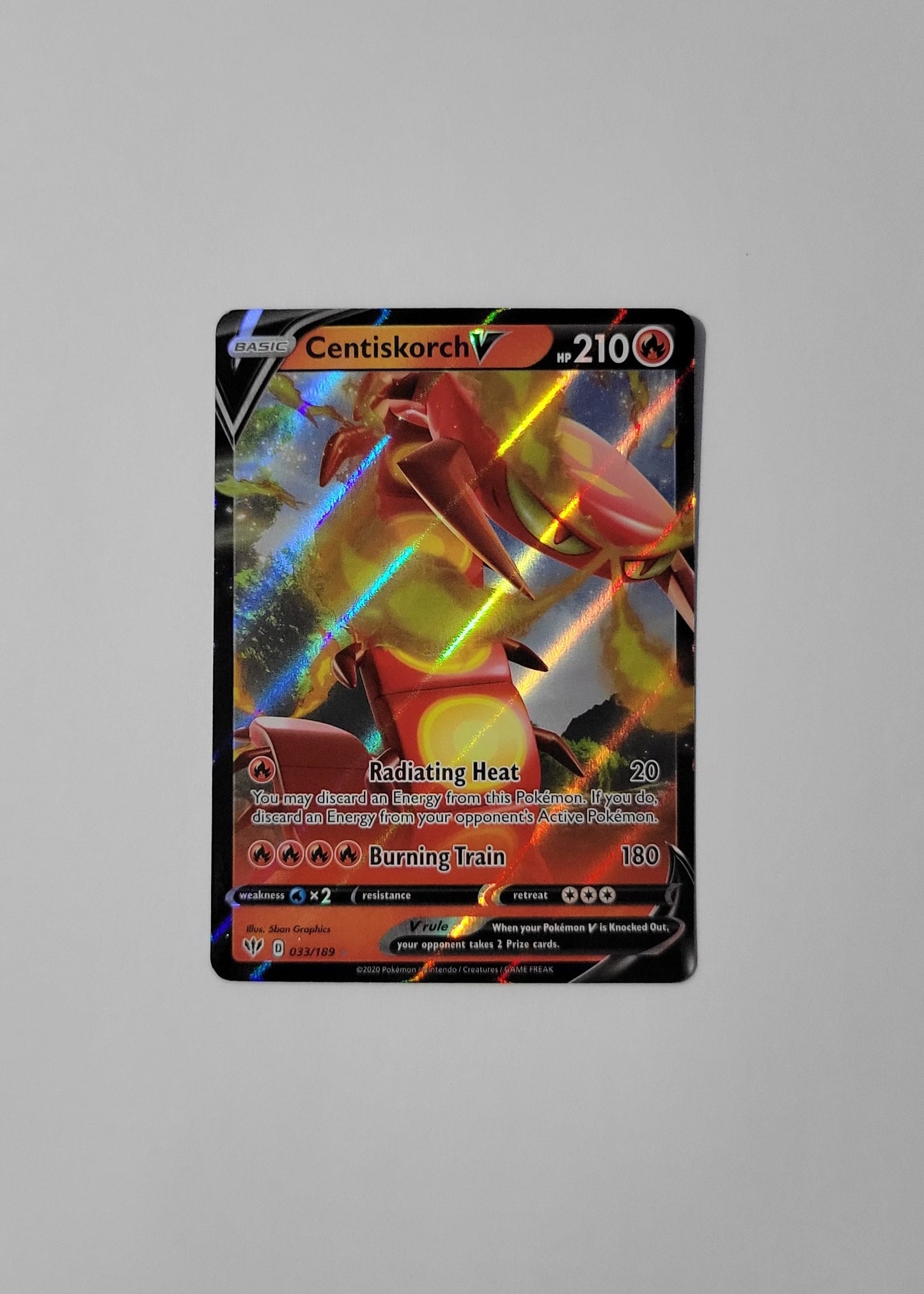 Centiskorch V 033/189 - Darkness Ablaze