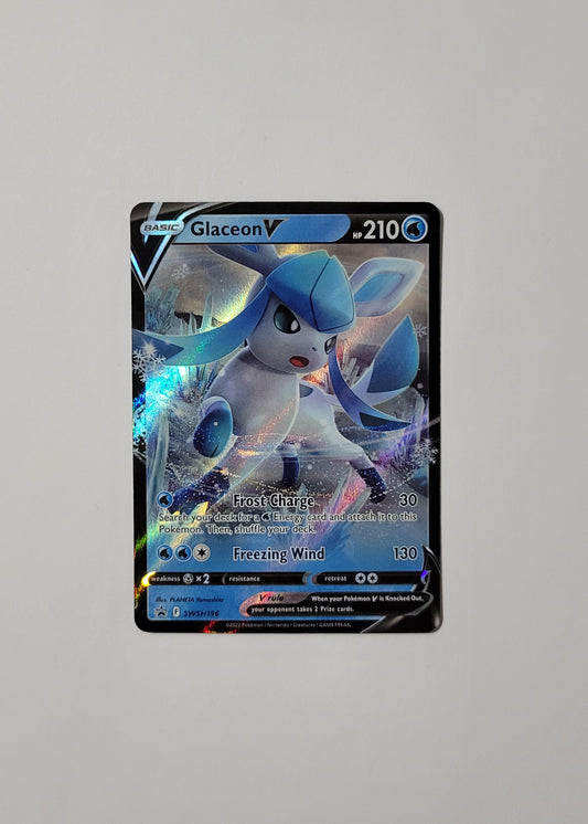 Glaceon V SWSH196 - Black Star Promo
