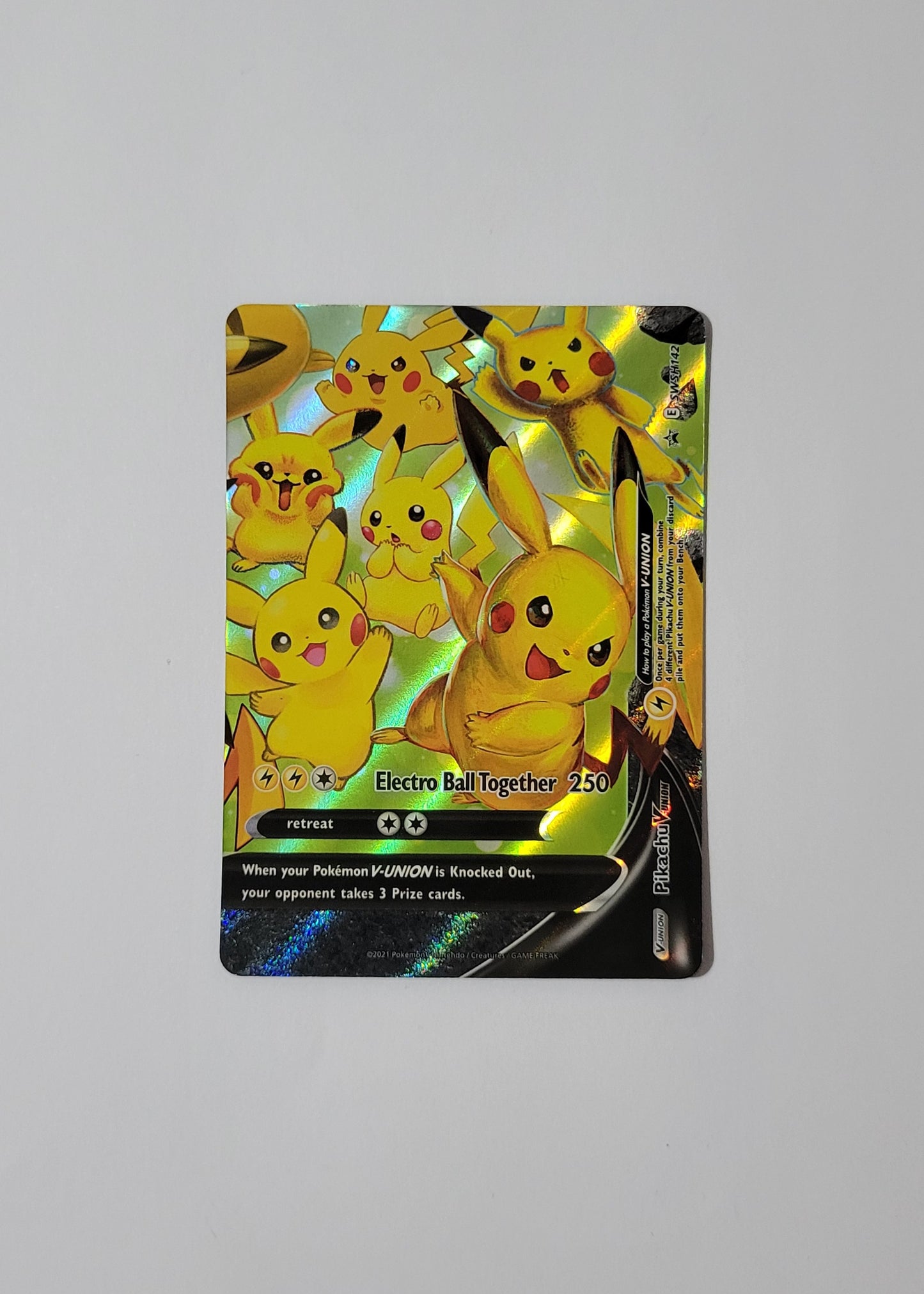 Pikachu V-Union SWSH142 - Black Star Promo