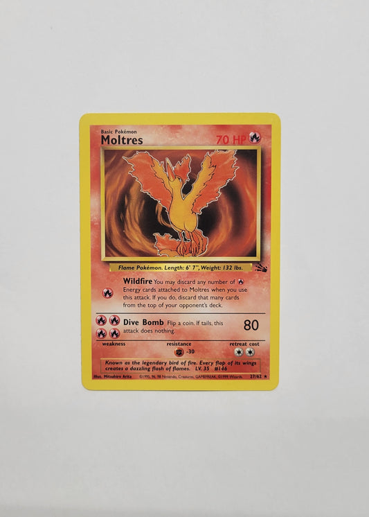 Moltres 27/62 (Non-Holo) - Fossil