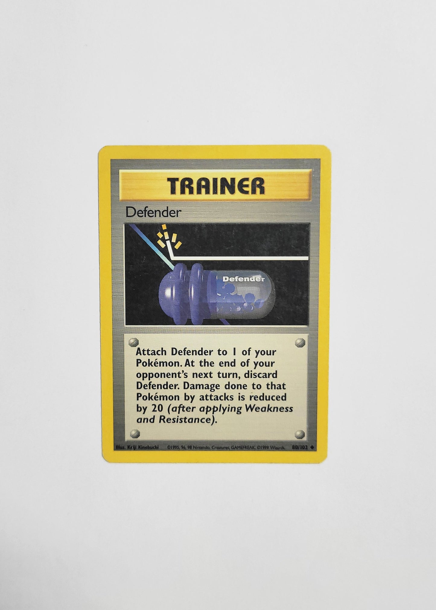 Defender 80/102 - Base Set