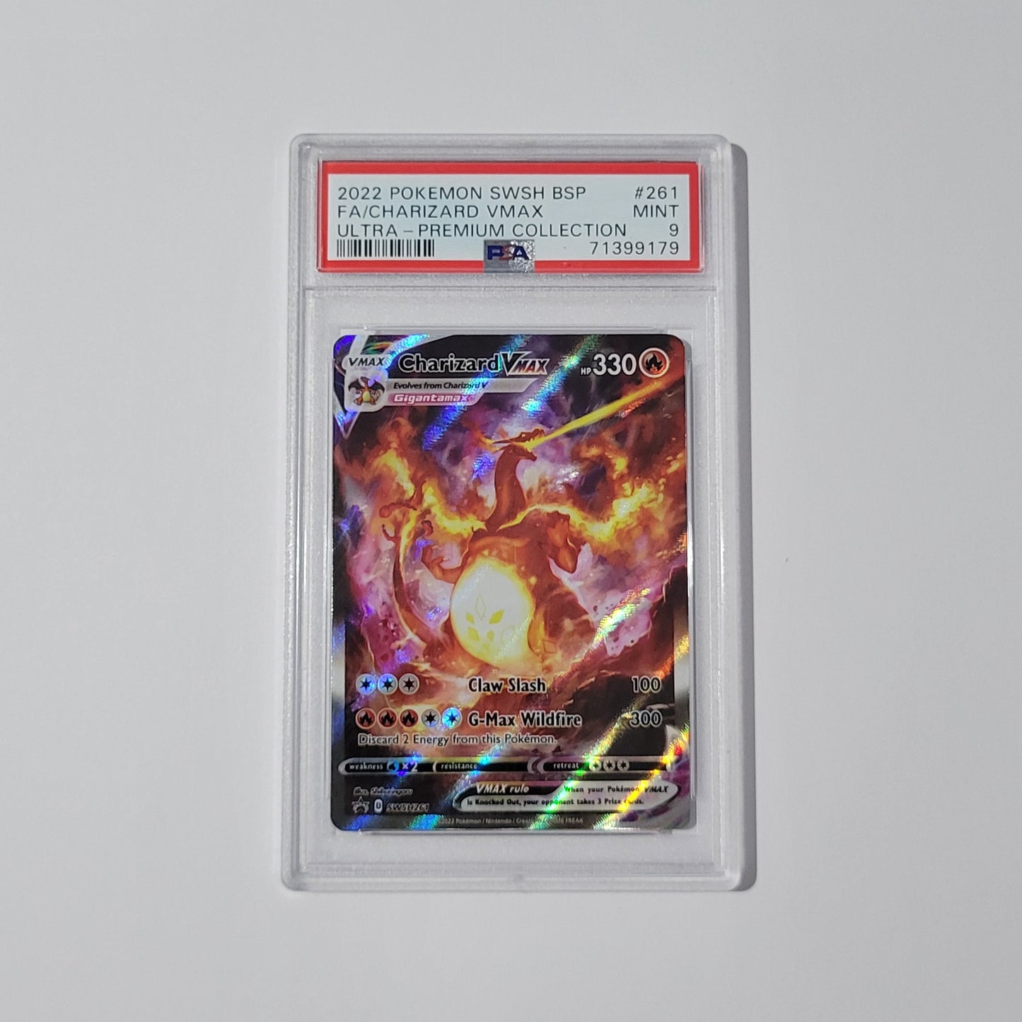 Charizard VMAX SWSH261 - Black Star Promo - PSA 9