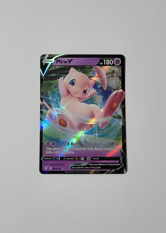 Mew V 069/189 - Darkness Ablaze