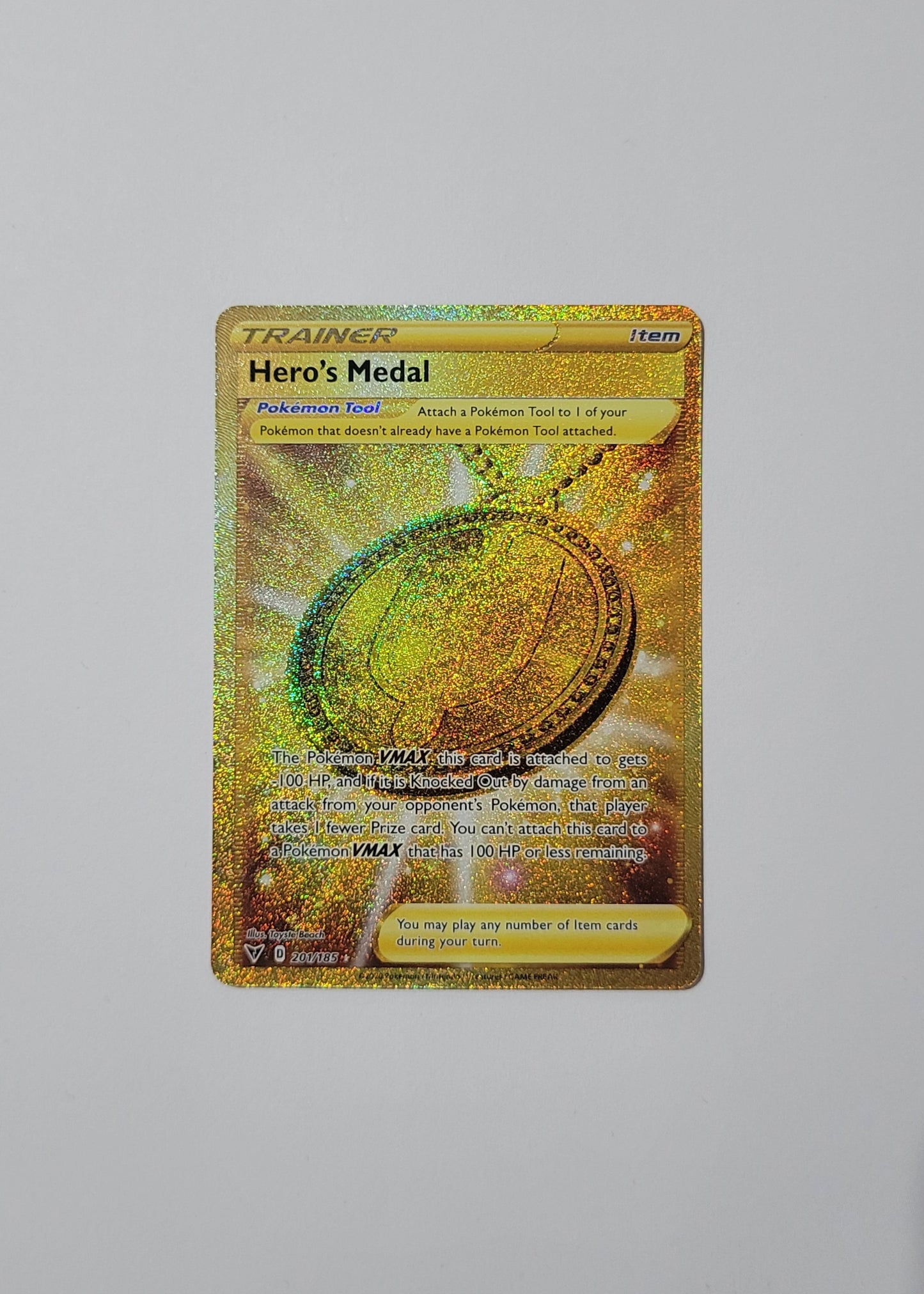 Hero's Medal 201/185 - Vivid Voltage