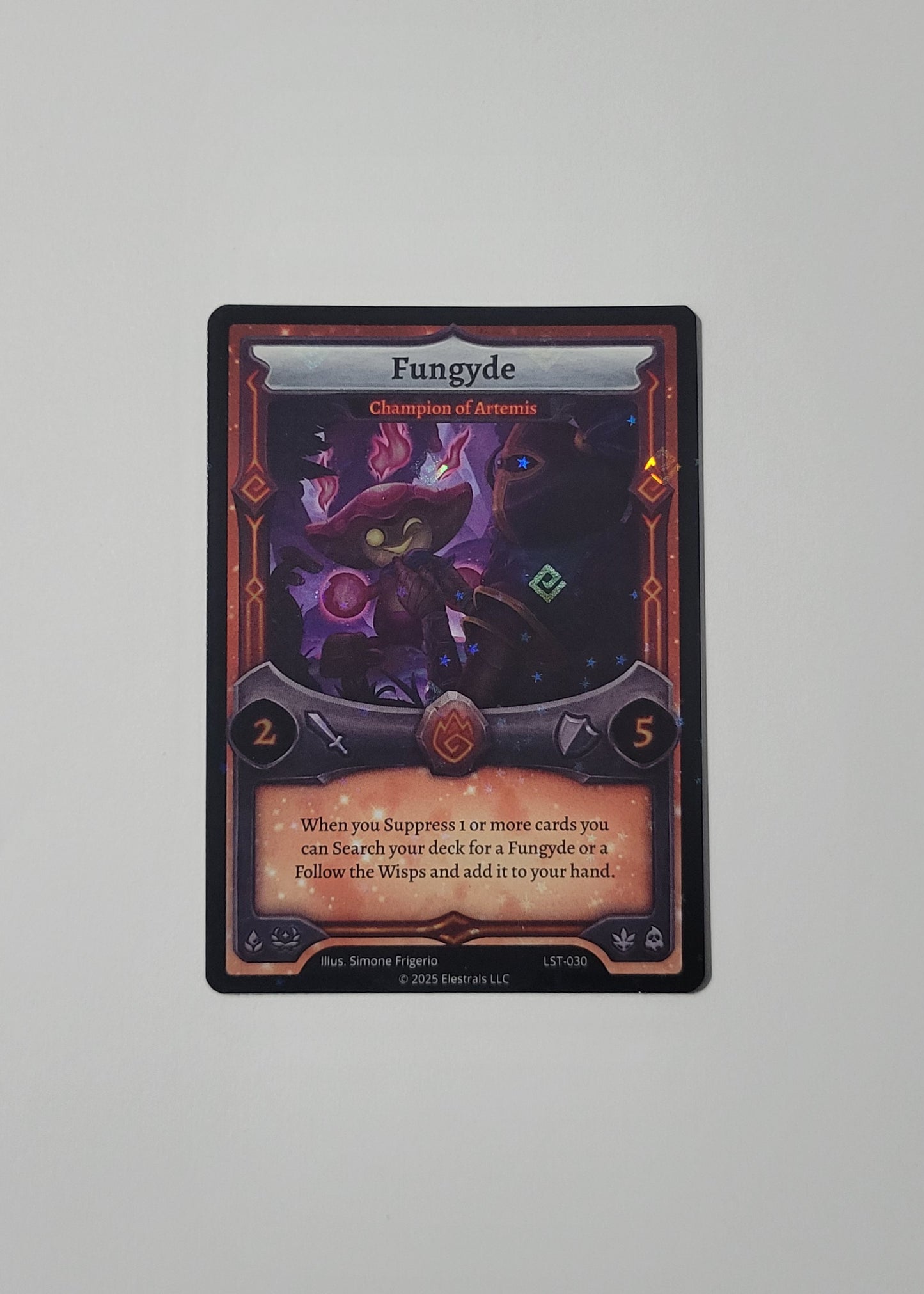Fungyde: Champion of Artemis LST-030 (Reverse Holo) - Divine Champions: Lifestream