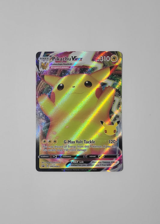 Pikachu VMAX SWSH062 - Black Star Promo