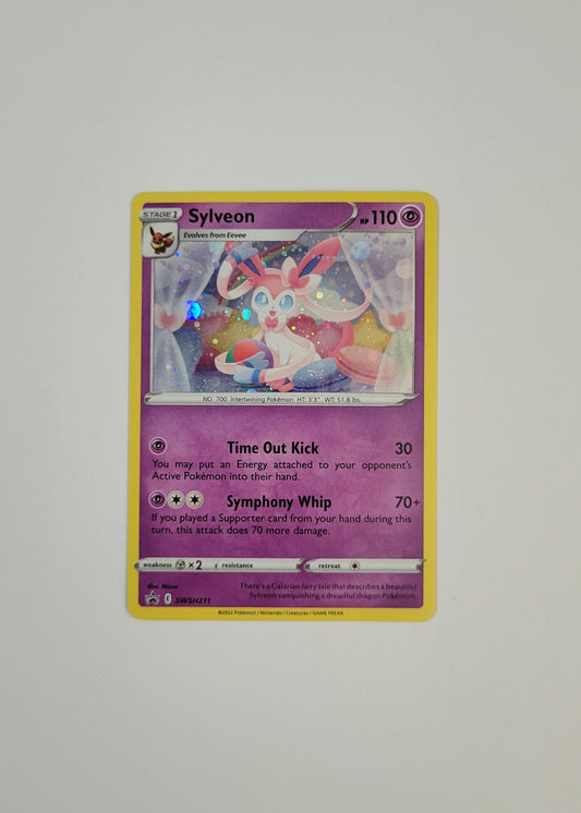 Sylveon SWSH211 - Black Star Promo