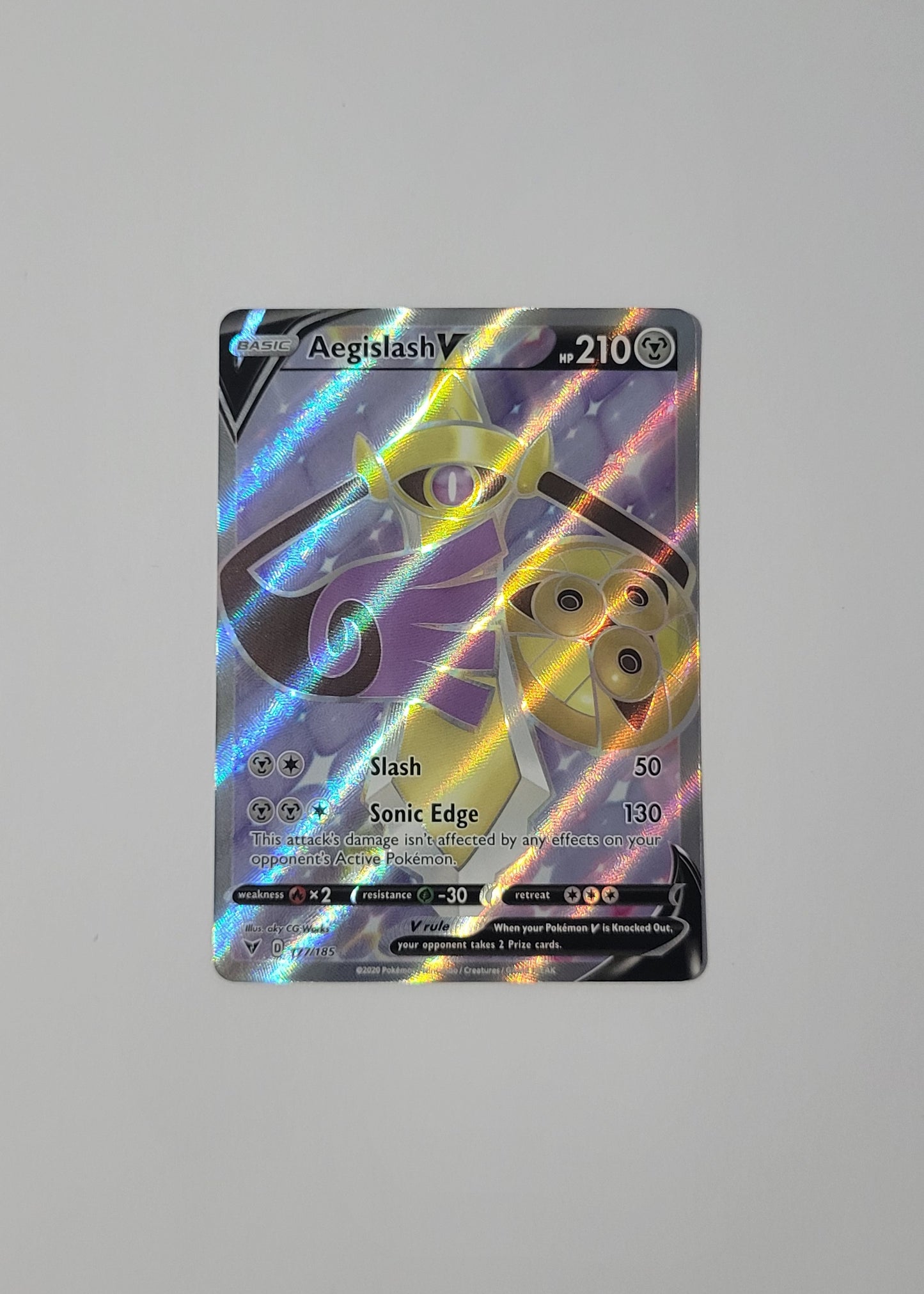 Aegislash V 177/185 - Vivid Voltage
