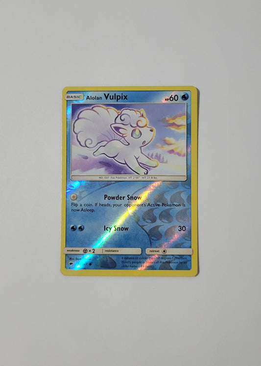 Alolan Vulpix 27/147 (Reverse Holo) - Burning Shadows