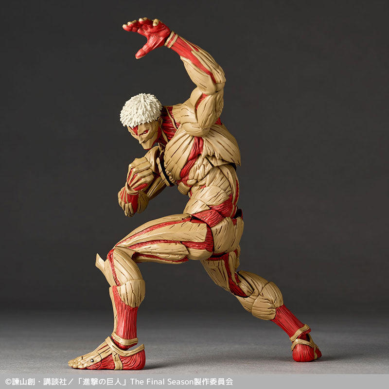 (Pre-Order) KAIYODO: Attack on Titan - Amazing Yamaguchi Armored Titan Revoltech (2027 Re-release) Figure