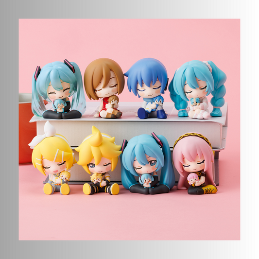 (Pre-Order) Takara Tomy: Vocaloid - PeriHapi! Lil' Sleepers Hug Hatsune Miku & Piapro Characters (Box of 8)