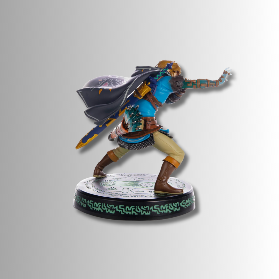 First 4 Figures: The Legend of Zelda - Tears of the Kingdom - Link 9" PVC Statue (Standard Edition)