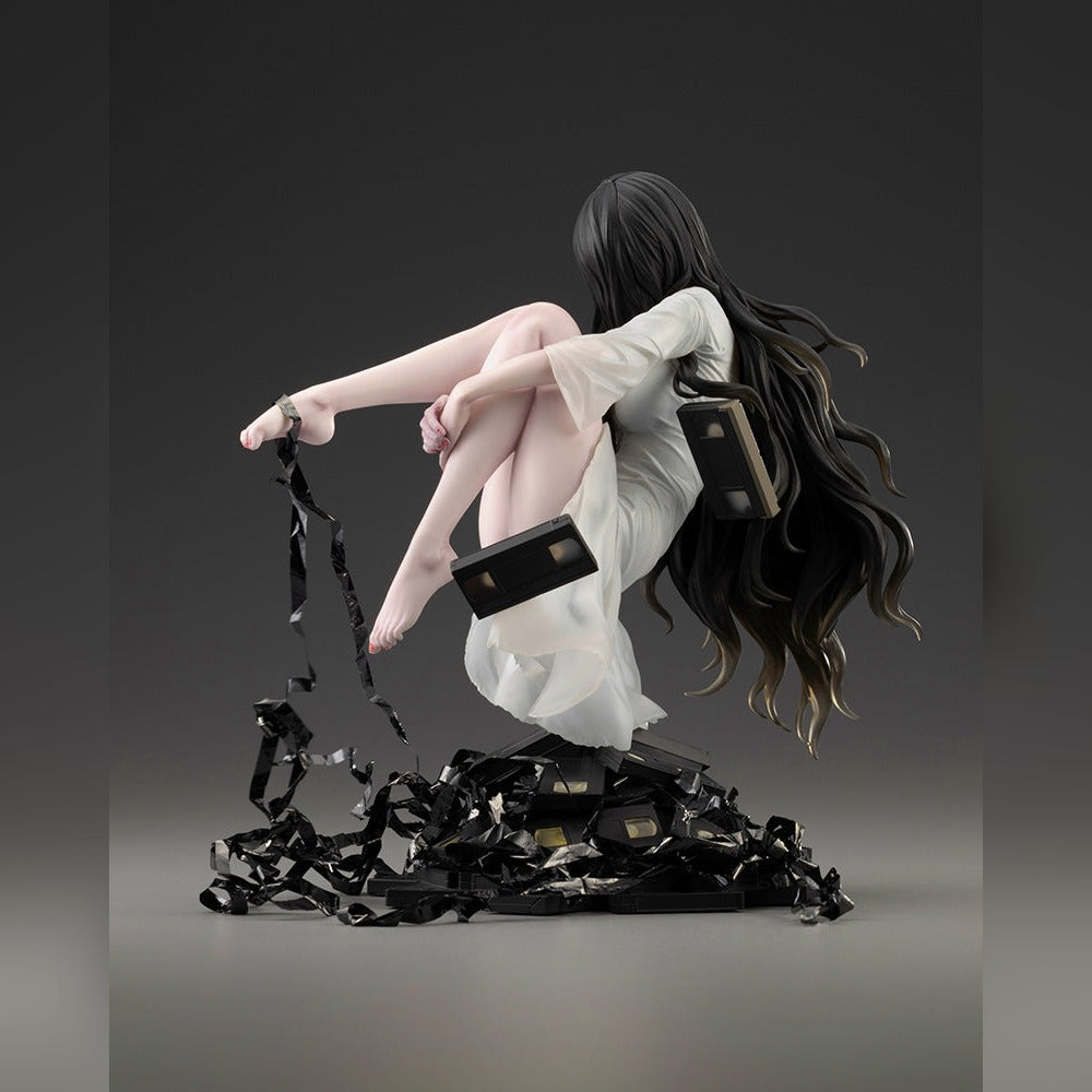 (Pre-Order) Kotobukiya: Sadako - Sadako Bishoujo Statue (Reissue) 1/7 Scale Figure