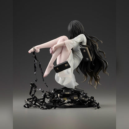 (Pre-Order) Kotobukiya: Sadako - Sadako Bishoujo Statue (Reissue) 1/7 Scale Figure