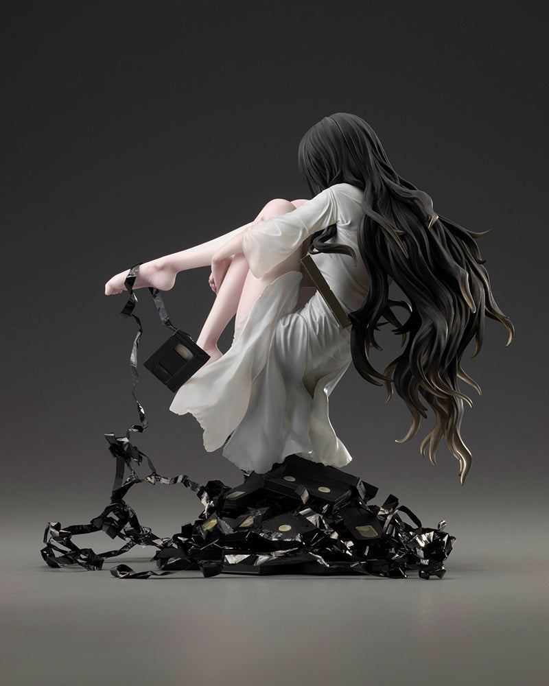 (Pre-Order) Kotobukiya: Sadako - Sadako Bishoujo Statue (Reissue) 1/7 Scale Figure
