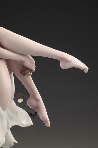 (Pre-Order) Kotobukiya: Sadako - Sadako Bishoujo Statue (Reissue) 1/7 Scale Figure