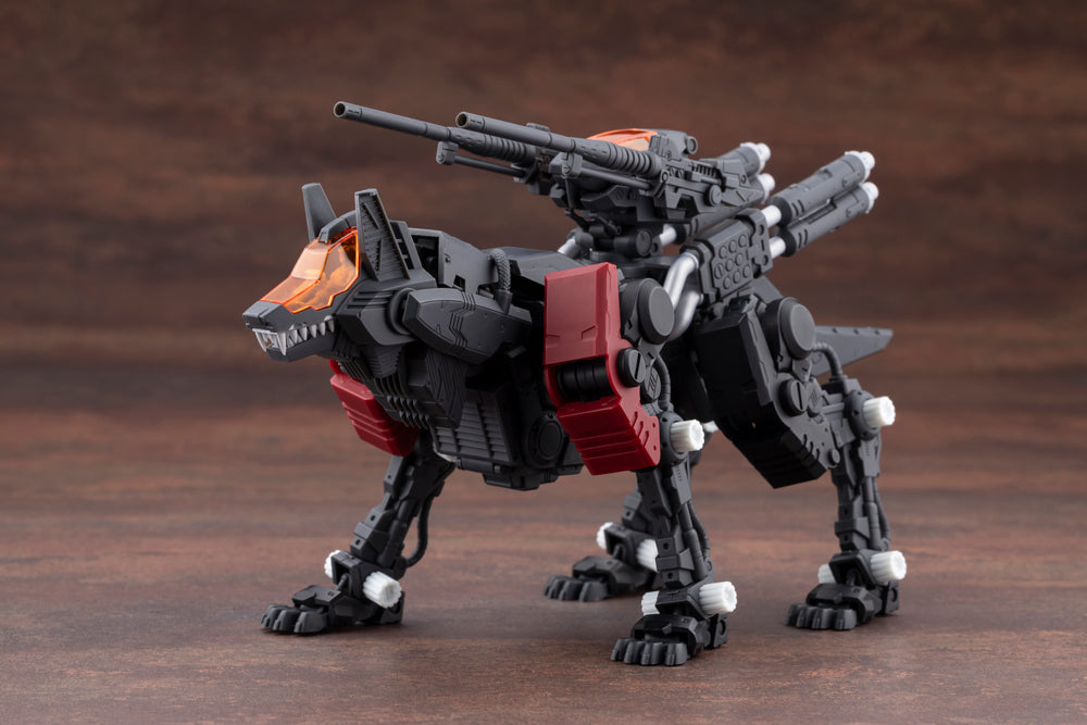 (Pre-Order) Kotobukiya: Zoids - Command Wolf Irvine Special 1999 Recolor 1/72 Scale Figure